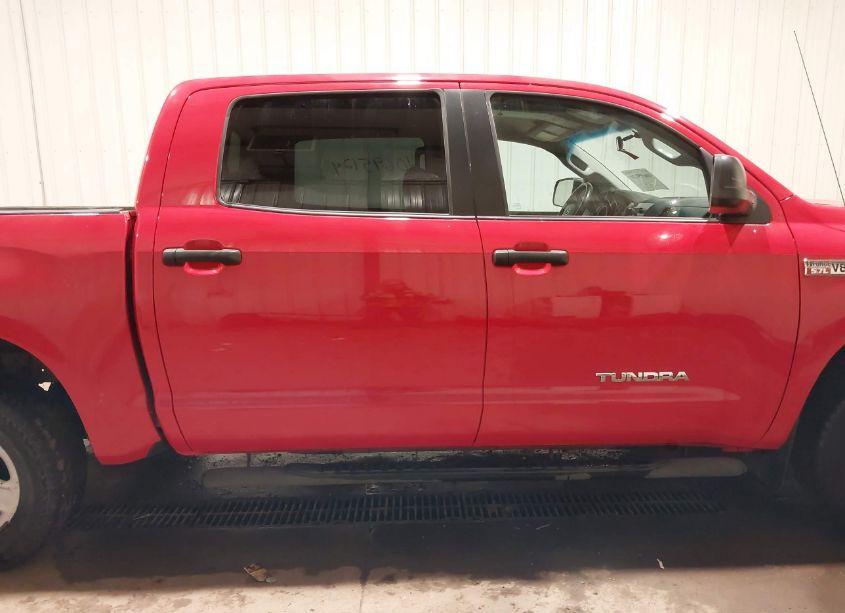 Photo 13 of 2010 Toyota Tundra GRADE 5.7L V8 (VIN 5TFDW5F12AX128634)