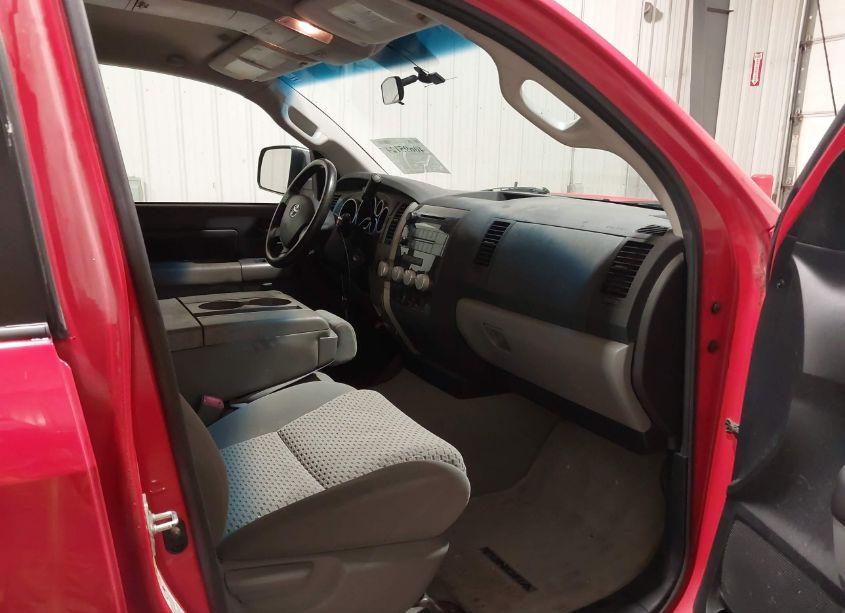 Photo 5 of 2010 Toyota Tundra GRADE 5.7L V8 (VIN 5TFDW5F12AX128634)