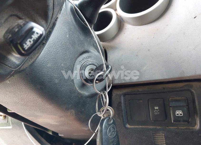 Photo 11 of 2010 Toyota Tundra GRADE 5.7L V8 (VIN 5TFDW5F12AX129623)