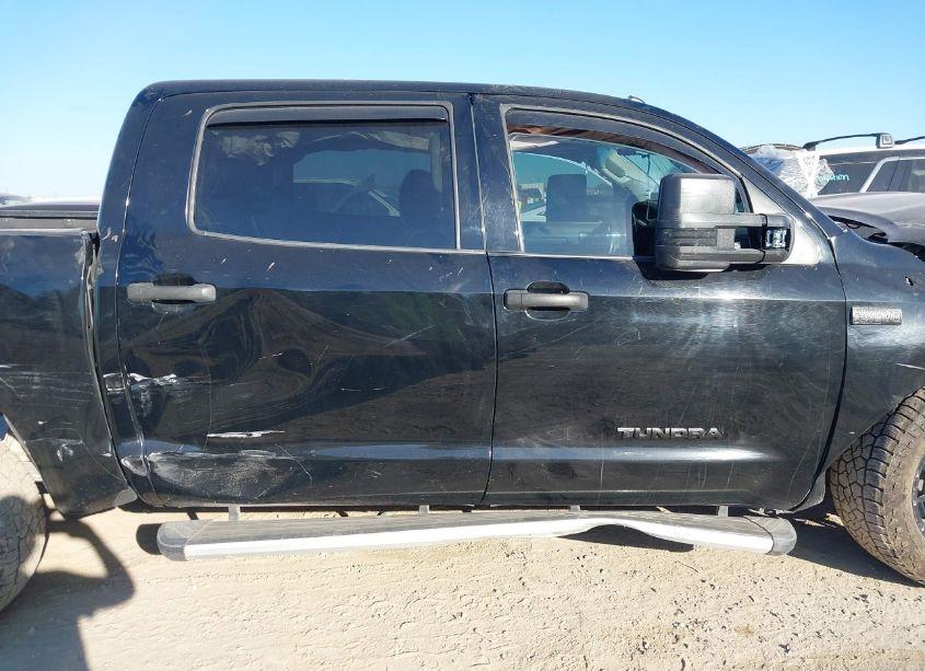 Photo 13 of 2011 Toyota Tundra GRADE 5.7L V8 (VIN 5TFDW5F12BX181951)