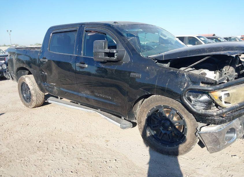 Photo 17 of 2011 Toyota Tundra GRADE 5.7L V8 (VIN 5TFDW5F12BX181951)