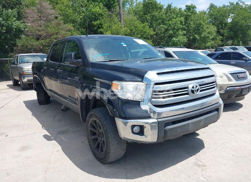 2016 Toyota Tundra SR5 5.7L V8 (VIN 5TFDW5F12GX538875) main photo
