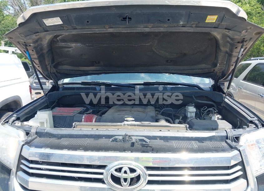 Photo 10 of 2016 Toyota Tundra SR5 5.7L V8 (VIN 5TFDW5F12GX538875)