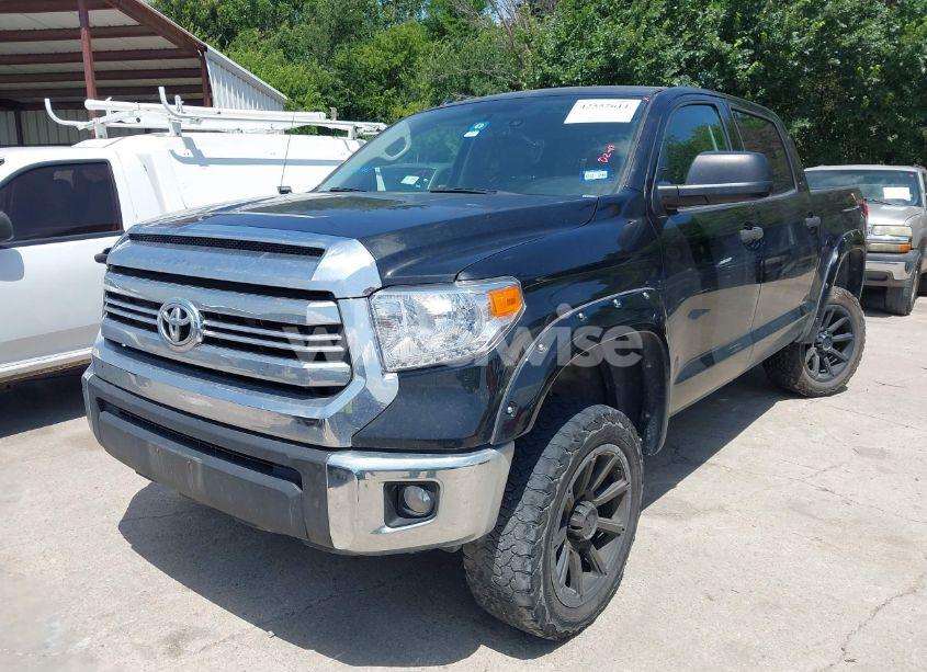 Photo 2 of 2016 Toyota Tundra SR5 5.7L V8 (VIN 5TFDW5F12GX538875)