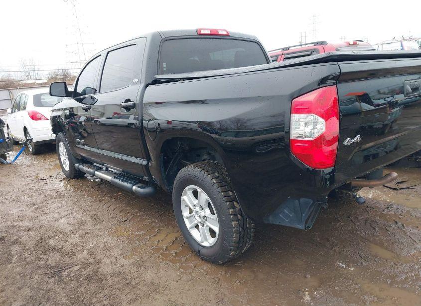 Photo 3 of 2017 Toyota Tundra SR5 5.7L V8 (VIN 5TFDW5F12HX607761)