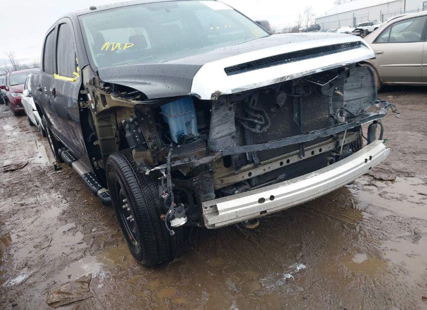 Photo 6 of 2017 Toyota Tundra SR5 5.7L V8 (VIN 5TFDW5F12HX607761)