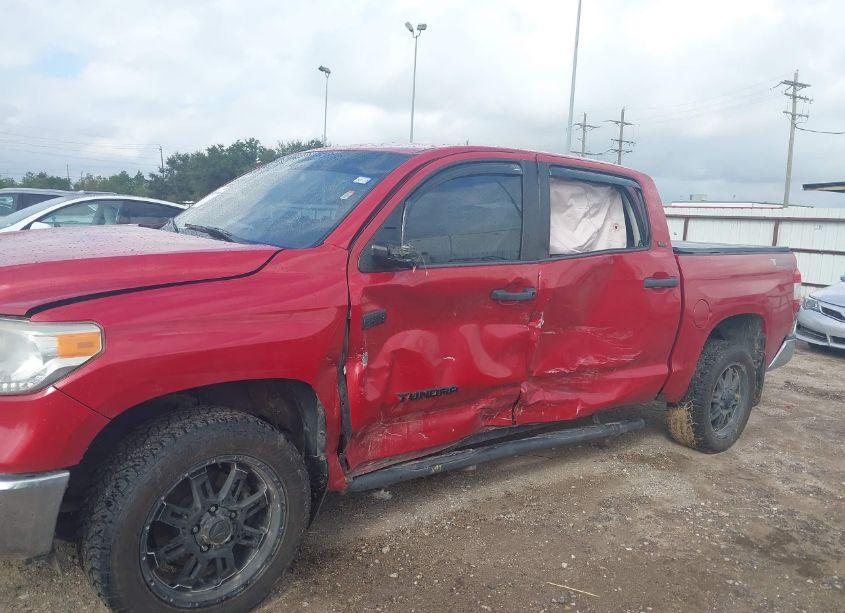 Photo 6 of 2017 Toyota Tundra SR5 5.7L V8 (VIN 5TFDW5F12HX620154)