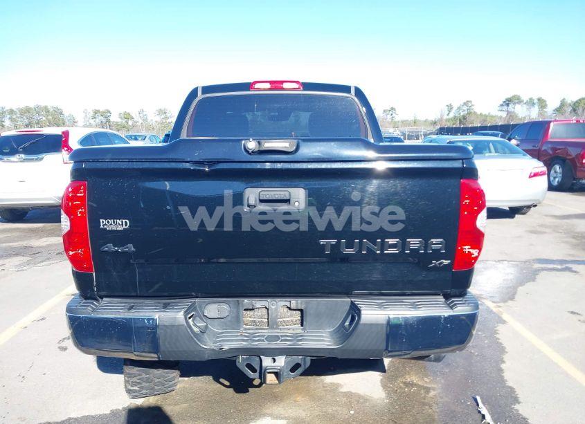 Photo 16 of 2018 Toyota Tundra SR5 5.7L V8 (VIN 5TFDW5F12JX677931)