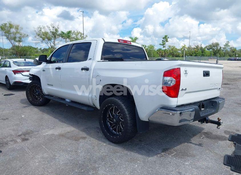 Photo 3 of 2018 Toyota Tundra SR5 5.7L V8 (VIN 5TFDW5F12JX693711)