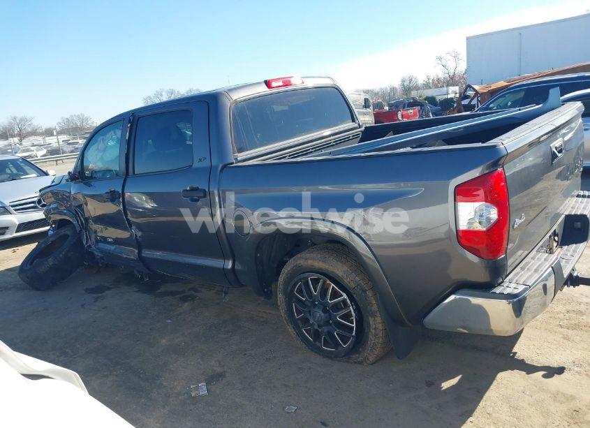 Photo 14 of 2018 Toyota Tundra SR5 5.7L V8 (VIN 5TFDW5F12JX770657)