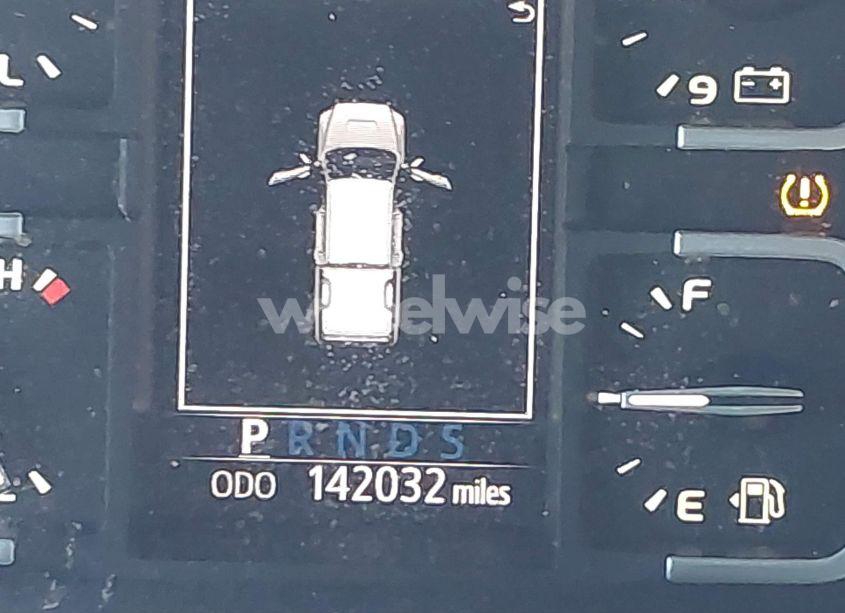 Photo 15 of 2018 Toyota Tundra SR5 5.7L V8 (VIN 5TFDW5F12JX770657)