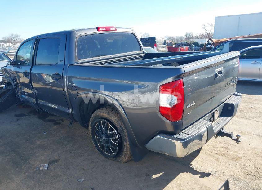Photo 3 of 2018 Toyota Tundra SR5 5.7L V8 (VIN 5TFDW5F12JX770657)