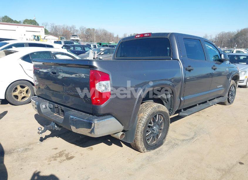 Photo 4 of 2018 Toyota Tundra SR5 5.7L V8 (VIN 5TFDW5F12JX770657)