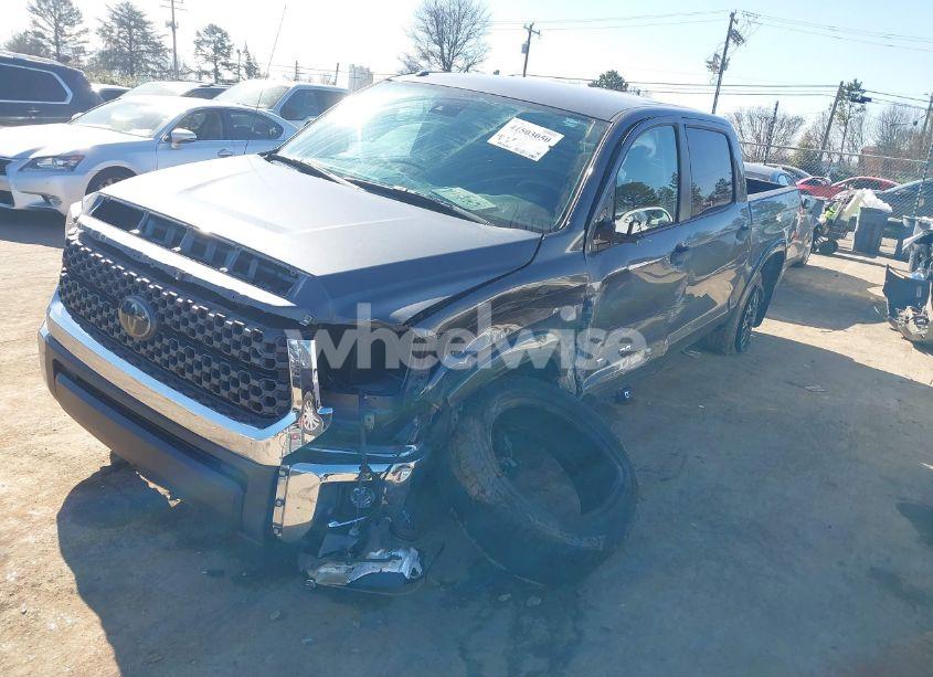 Photo 6 of 2018 Toyota Tundra SR5 5.7L V8 (VIN 5TFDW5F12JX770657)