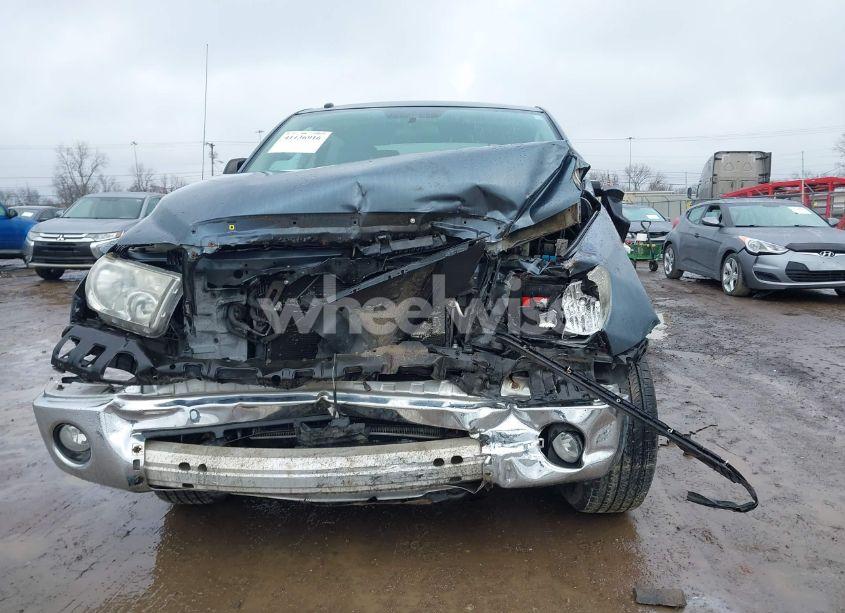 Photo 12 of 2010 Toyota Tundra GRADE 5.7L V8 (VIN 5TFDW5F13AX155535)