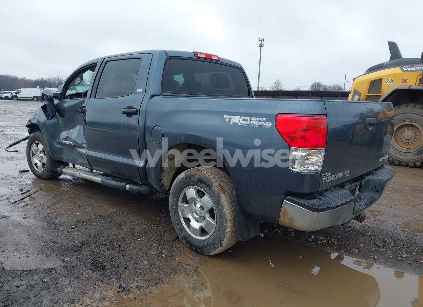 Photo 3 of 2010 Toyota Tundra GRADE 5.7L V8 (VIN 5TFDW5F13AX155535)