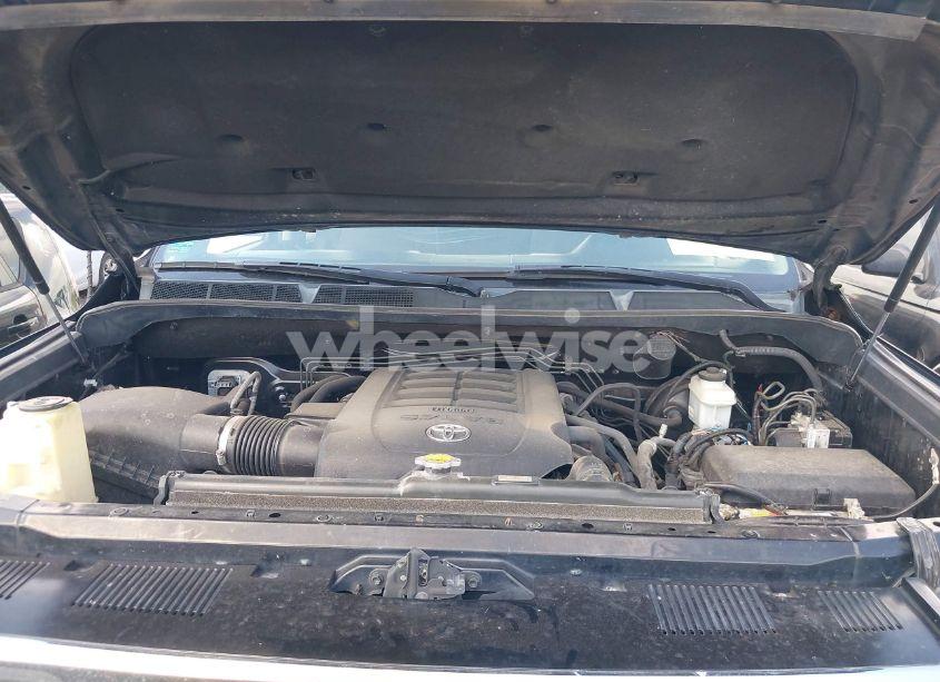 Photo 10 of 2016 Toyota Tundra SR5 5.7L V8/TRD PRO 5.7L V8 (VIN 5TFDW5F13GX524645)