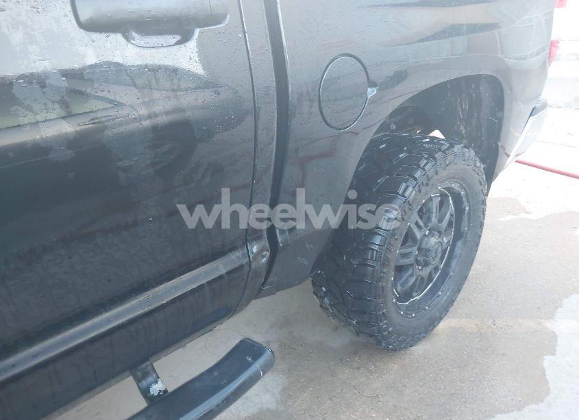 Photo 6 of 2016 Toyota Tundra SR5 5.7L V8/TRD PRO 5.7L V8 (VIN 5TFDW5F13GX524645)