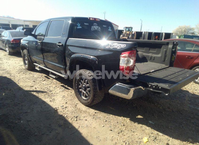 Photo 3 of 2017 Toyota Tundra SR5 5.7L V8 (VIN 5TFDW5F13HX651610)