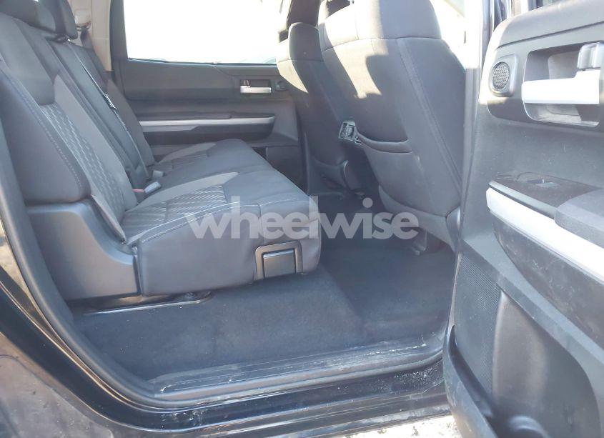 Photo 8 of 2018 Toyota Tundra SR5 5.7L V8 (VIN 5TFDW5F13JX713545)