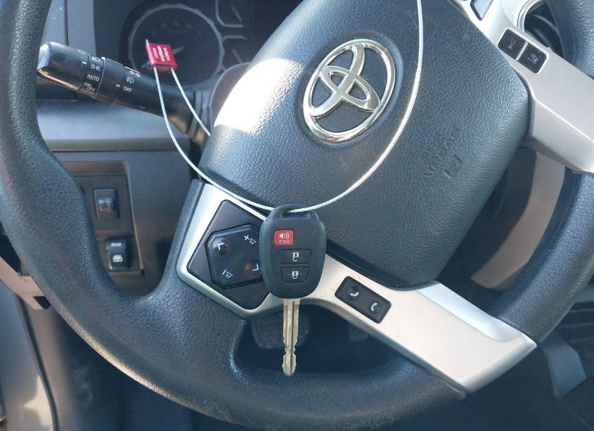 Photo 11 of 2018 Toyota Tundra SR5 5.7L V8 (VIN 5TFDW5F13JX748361)