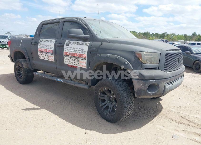 2013 Toyota Tundra GRADE 5.7L V8 (VIN 5TFDW5F14DX279527) main photo