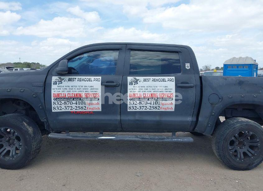 Photo 14 of 2013 Toyota Tundra GRADE 5.7L V8 (VIN 5TFDW5F14DX279527)