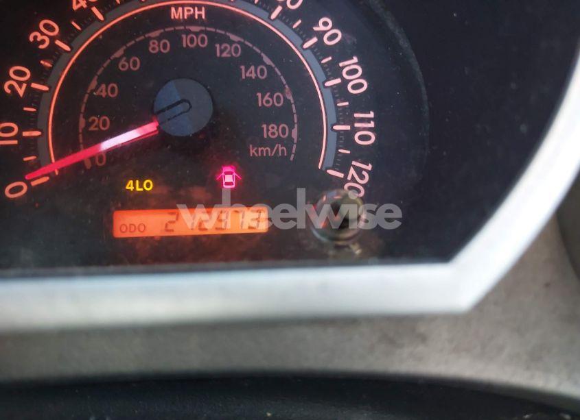 Photo 15 of 2013 Toyota Tundra GRADE 5.7L V8 (VIN 5TFDW5F14DX279527)