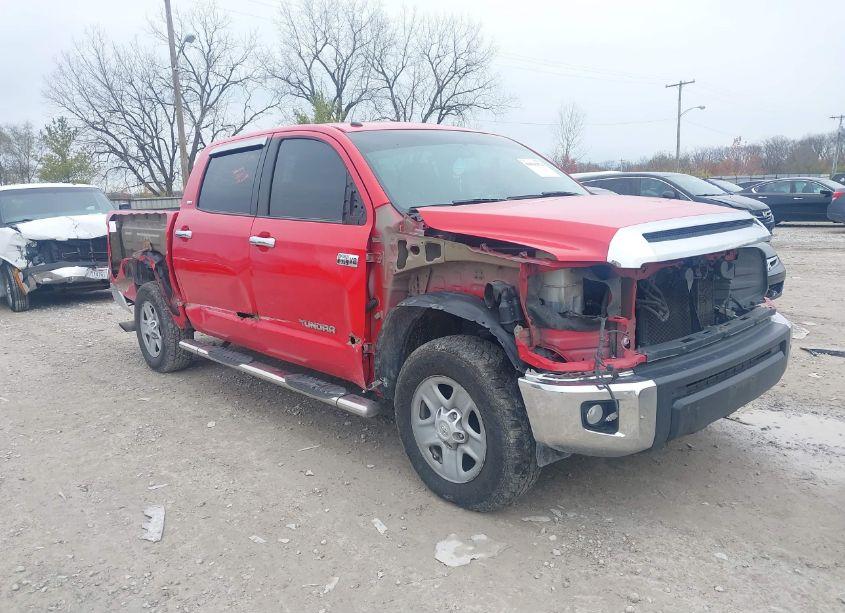 2014 Toyota Tundra SR5 5.7L V8 (VIN 5TFDW5F14EX361226) main photo