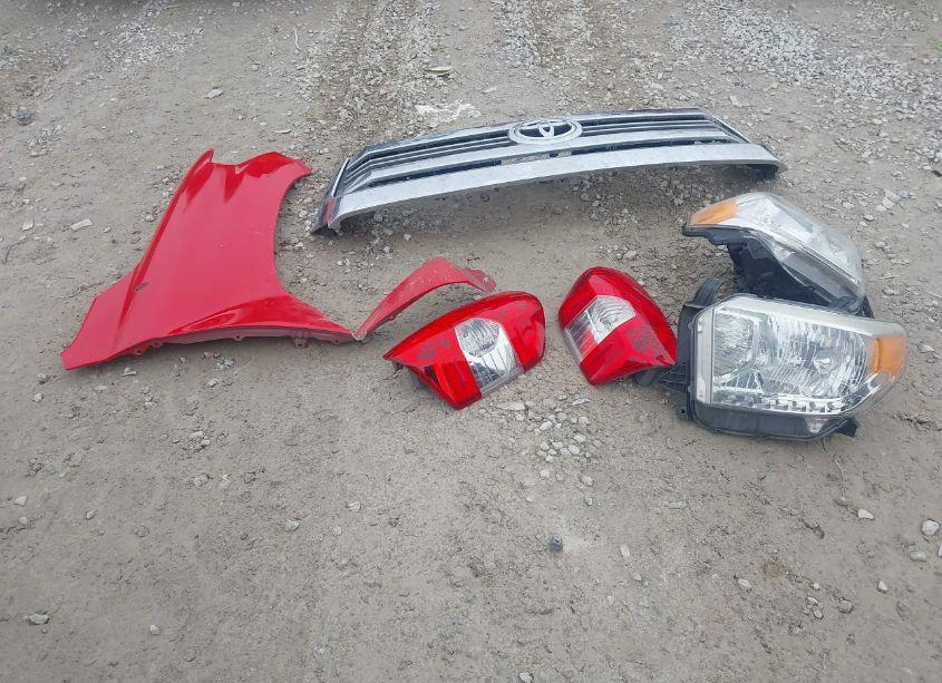 Photo 12 of 2014 Toyota Tundra SR5 5.7L V8 (VIN 5TFDW5F14EX361226)