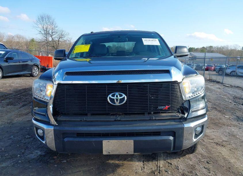 Photo 13 of 2016 Toyota Tundra SR5 5.7L V8 (VIN 5TFDW5F14GX550414)