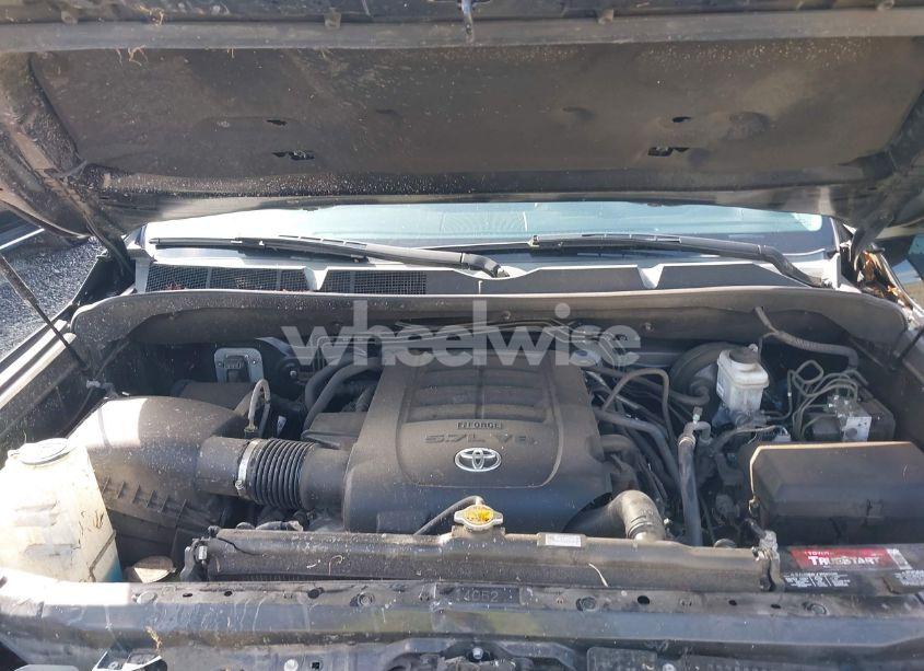 Photo 10 of 2017 Toyota Tundra SR5 5.7L V8 (VIN 5TFDW5F14HX671042)