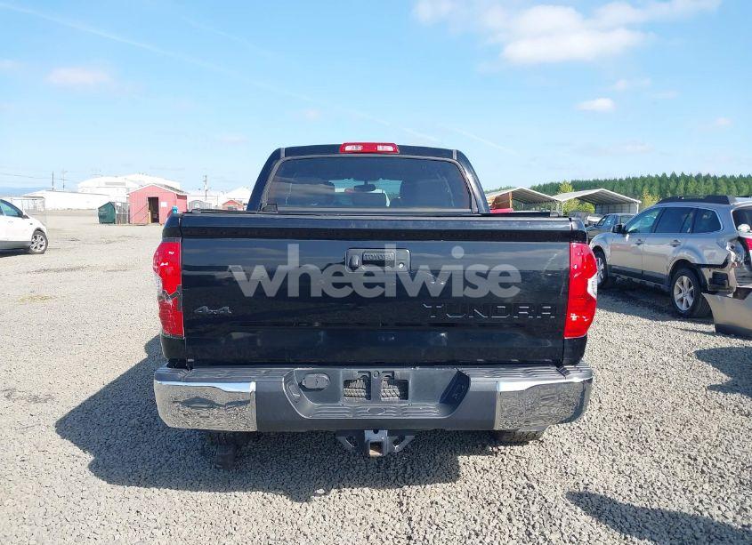 Photo 16 of 2017 Toyota Tundra SR5 5.7L V8 (VIN 5TFDW5F14HX671042)