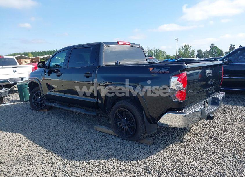 Photo 3 of 2017 Toyota Tundra SR5 5.7L V8 (VIN 5TFDW5F14HX671042)