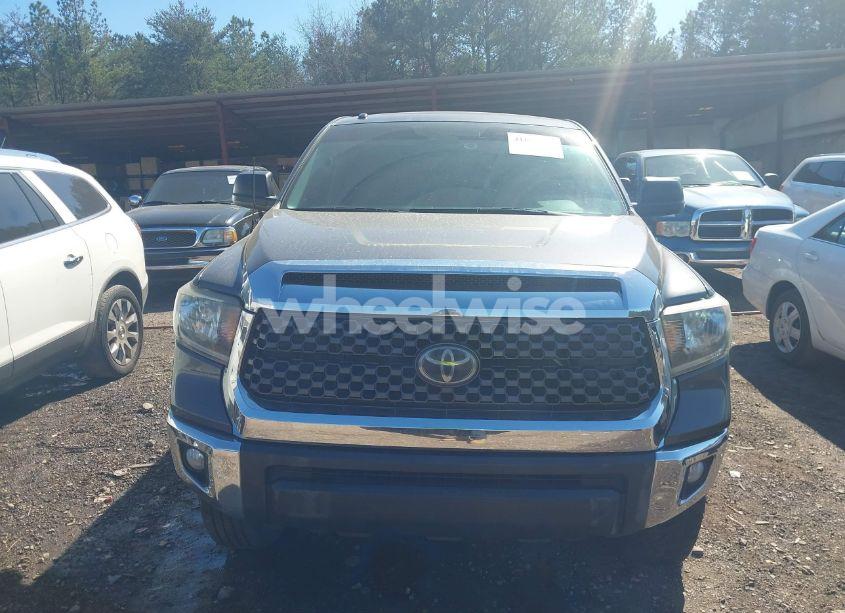 Photo 12 of 2019 Toyota Tundra SR5 5.7L V8 (VIN 5TFDW5F14KX788952)