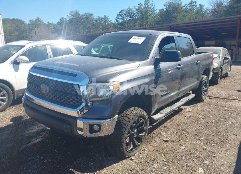 Photo 2 of 2019 Toyota Tundra SR5 5.7L V8 (VIN 5TFDW5F14KX788952)