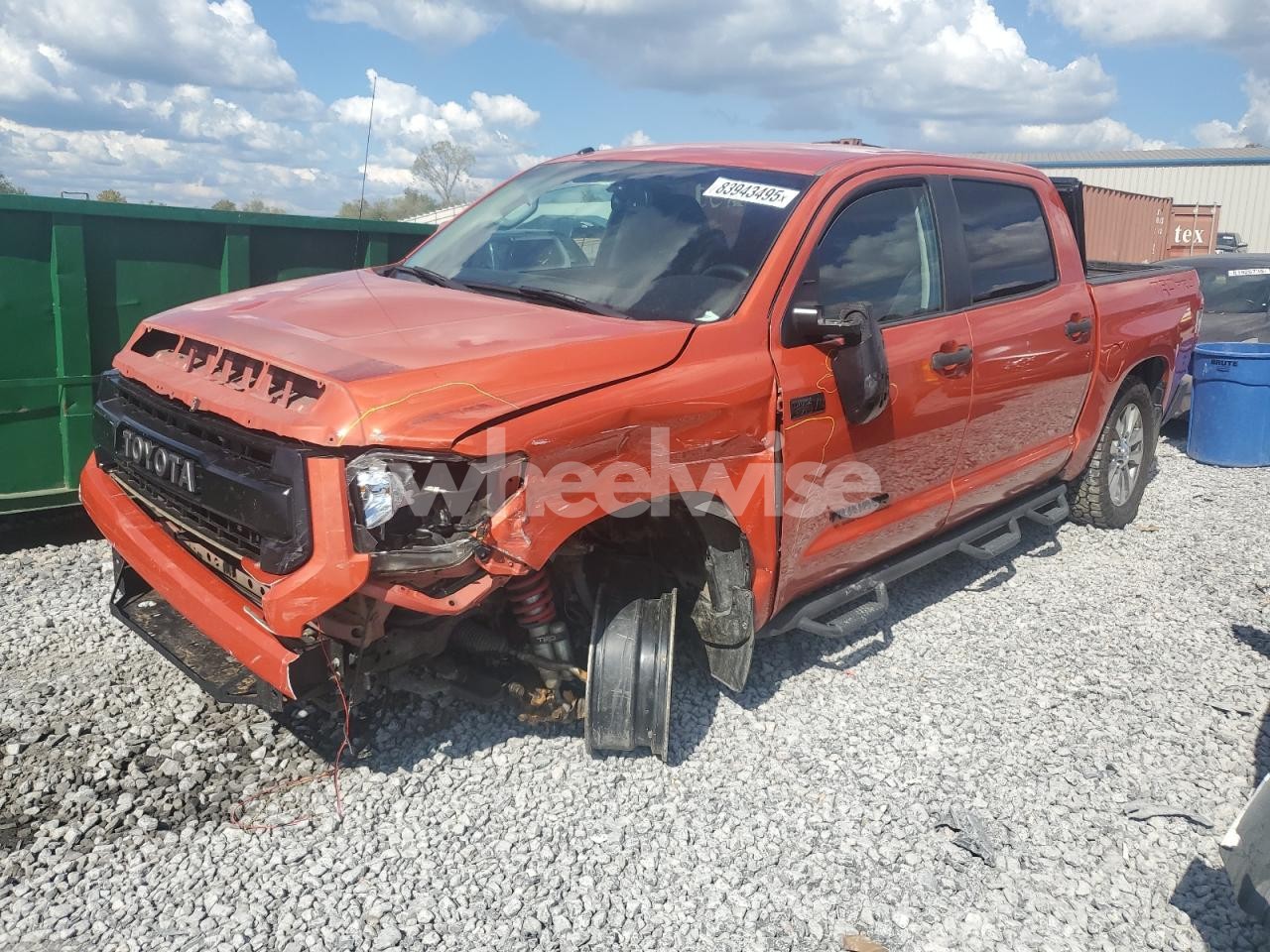 2015 TOYOTA TUNDRA CREWMAX SR5 (VIN 5TFDW5F15FX431110) main photo