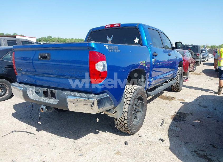 Photo 4 of 2016 Toyota Tundra SR5 5.7L V8 (VIN 5TFDW5F15GX579467)