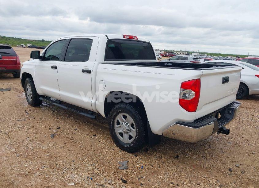 Photo 3 of 2017 Toyota Tundra SR5 5.7L V8 (VIN 5TFDW5F15HX623386)