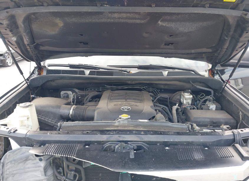 Photo 10 of 2017 Toyota Tundra SR5 5.7L V8 (VIN 5TFDW5F15HX646506)