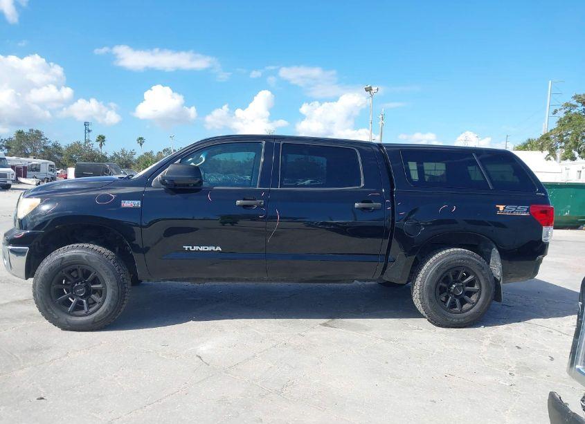 Photo 15 of 2012 Toyota Tundra GRADE 5.7L V8 (VIN 5TFDW5F16CX269631)