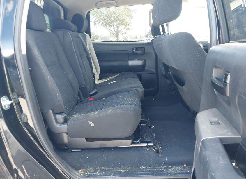 Photo 8 of 2012 Toyota Tundra GRADE 5.7L V8 (VIN 5TFDW5F16CX269631)