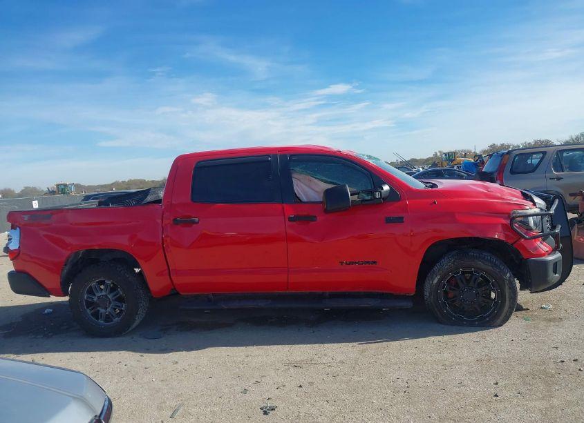 Photo 13 of 2014 Toyota Tundra SR5 5.7L V8 (VIN 5TFDW5F16EX409082)