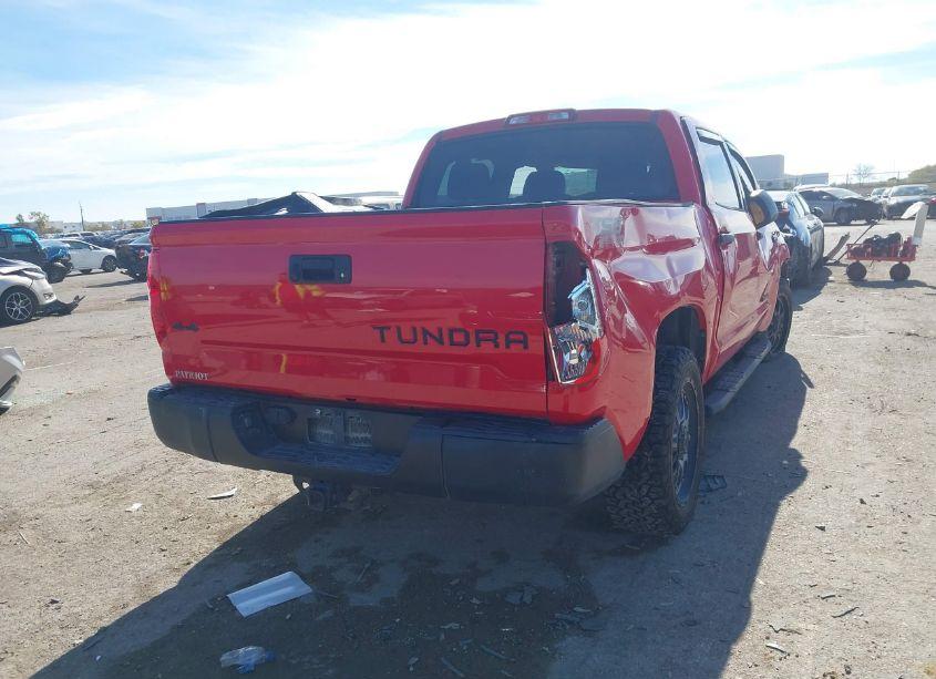 Photo 4 of 2014 Toyota Tundra SR5 5.7L V8 (VIN 5TFDW5F16EX409082)
