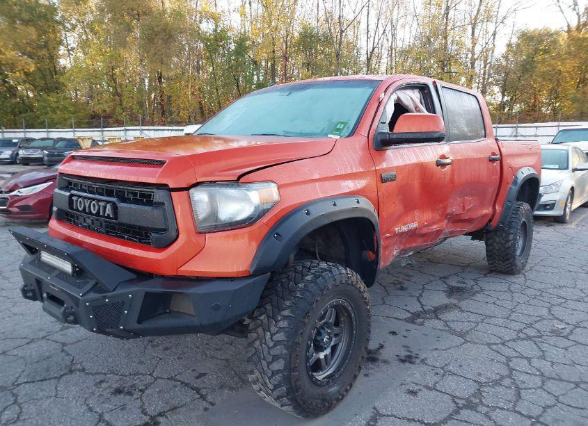 Photo 2 of 2015 Toyota Tundra TRD PRO 5.7L V8 (VIN 5TFDW5F16FX460244)