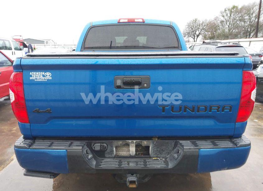 Photo 17 of 2018 Toyota Tundra SR5 5.7L V8 (VIN 5TFDW5F16JX752629)