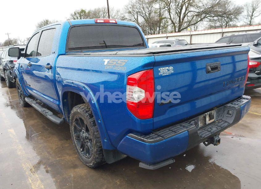 Photo 3 of 2018 Toyota Tundra SR5 5.7L V8 (VIN 5TFDW5F16JX752629)