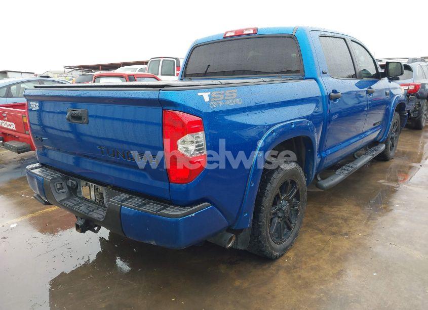 Photo 4 of 2018 Toyota Tundra SR5 5.7L V8 (VIN 5TFDW5F16JX752629)