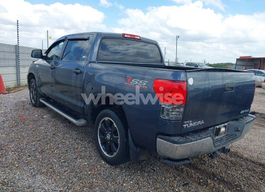 Photo 3 of 2010 Toyota Tundra GRADE 5.7L V8 (VIN 5TFDW5F17AX138480)