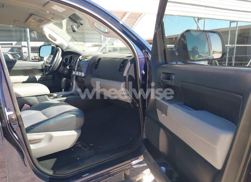 Photo 5 of 2012 Toyota Tundra GRADE 5.7L V8 (VIN 5TFDW5F17CX251591)